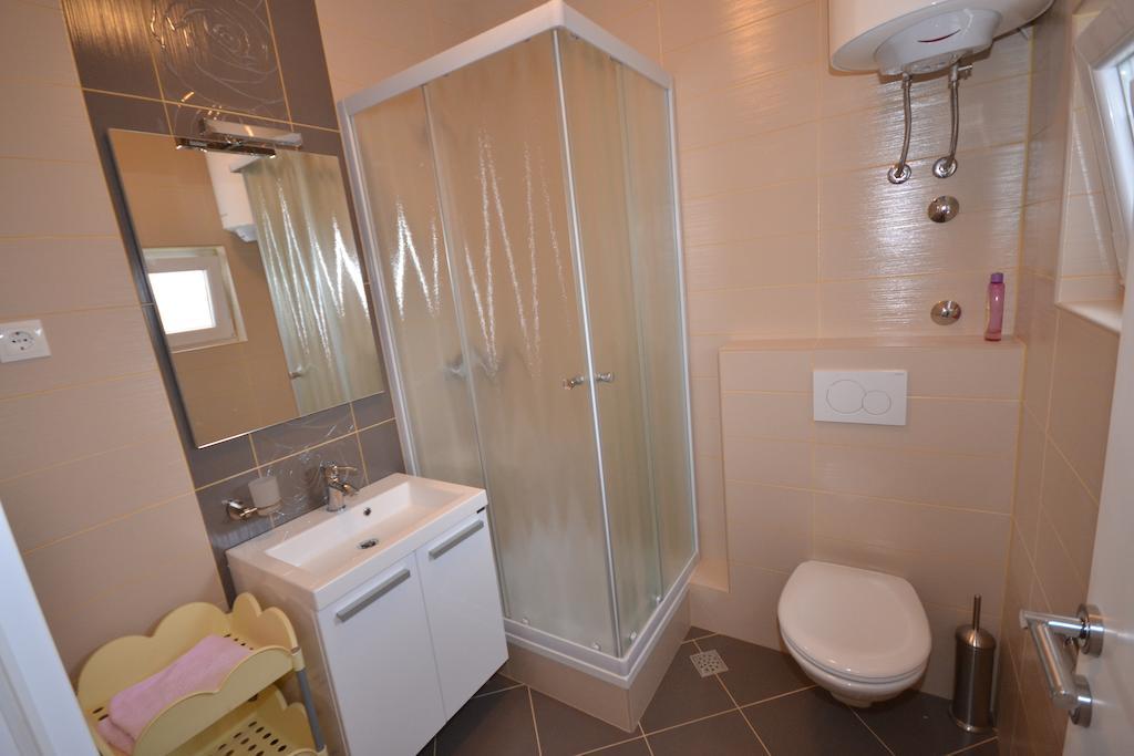 Apartment Smokrovic Starigrad Paklenica Zimmer foto
