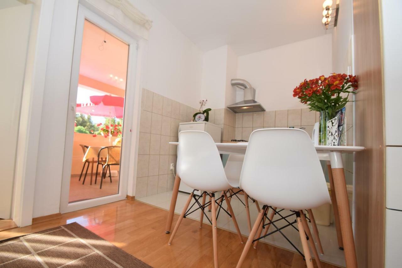 Apartment Smokrovic Starigrad Paklenica Exterior foto